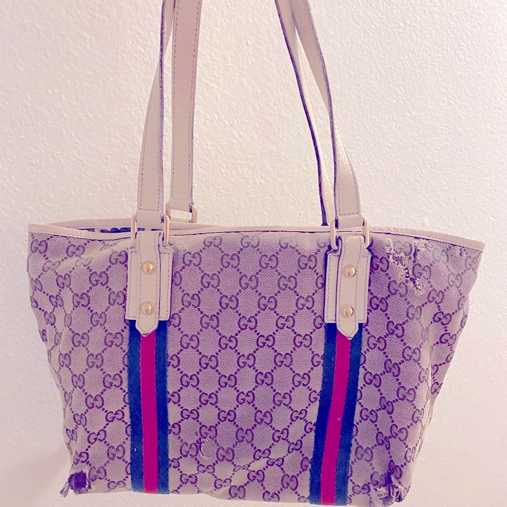 LAST CHANCE!🎉Classic Gucci Web Tote